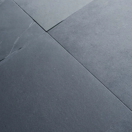 Плитка из сланца чёрный 600×600мм браш
