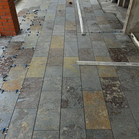 Плитка из сланца мультиколор 300×600мм натуральный скол
